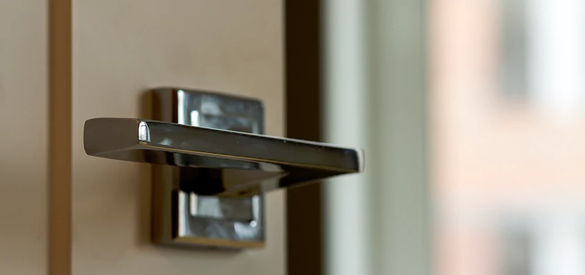 Door Lever Knob Repair in McFarland, California